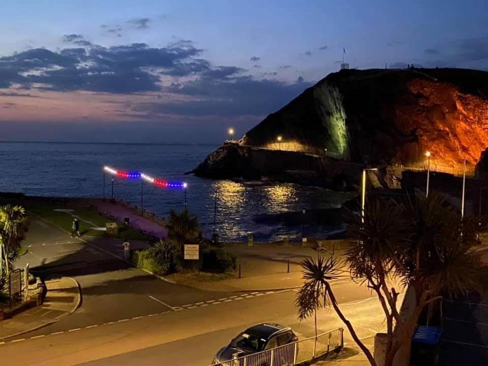 3 The View Apartments Ilfracombe - Hot Tub, Parking, Lift, Ev Exterior foto